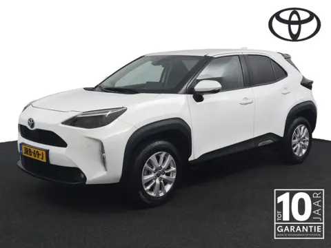 Toyota Yaris Cross 1.5 Hybrid Business Plus | Trekhaak | Keyless Entry | Parkeersensoren Rondom | Na