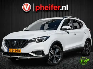 MG ZS EV Luxury 45 kWh SOH 87% Camera/ Elek. panoramadak/ Lederen int./ Stoelverwarming/ Carplay/ Na