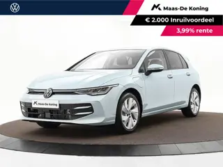 Volkswagen Golf Life Edition 1.5 eHybrid 204 PK 6 versn. DSG · Achteruitrijcamera · Draadloze telefo