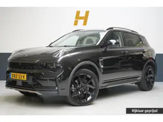 Lynk & Co 01 1.5 | Zwart optiek | 360 camera | Panoramadak | Navigatie | Memory | Apple CarPlay