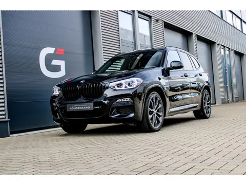 BMW X3 SDrive20i High Executive M-Sport | Pano | Head-up | LED | Camera | Origineel NL