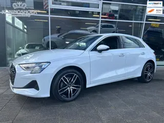 Audi A3 SPORTBACK 30 TFSI Advanced edition Facelift model!