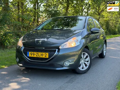 Peugeot 208 1.2 VTi Access | Cruise control + Airco