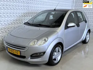 Smart Forfour 1.1 blackbasic Panoramadak Airconditioning
