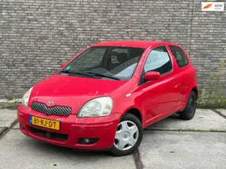 Toyota Yaris 1.3 VVT-i S-Line