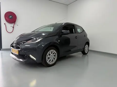 Toyota Aygo 1.0 VVT-i x-fun