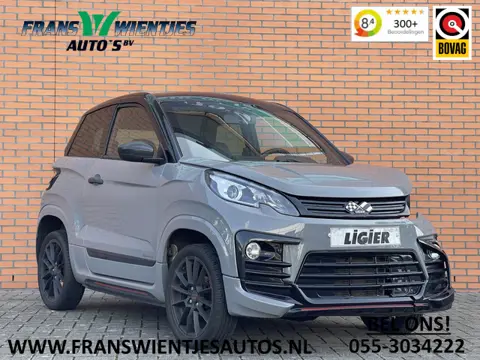 Ligier Brommobiel JS60 Chic Sun | Apple Carplay | Airconditioning | Ledere bekleding | Carbon interi