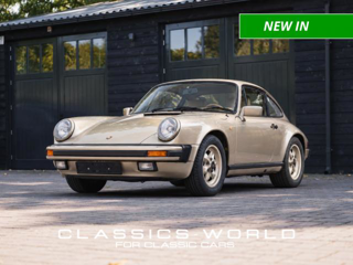 PORSCHE 911 Signature Edition - 2.7 Coupe - Platinum diamond Metallic - Coming soon!