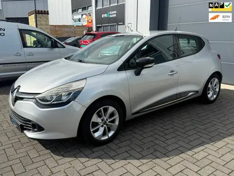 Renault Clio 1.5 dCi AIRCO | CRUISE | NAVI | NIEUWE APK | NAP |