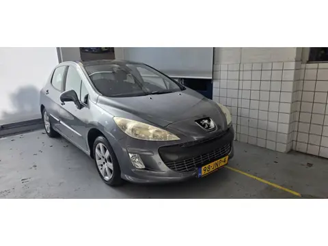 Peugeot 308 1.6 THP XT