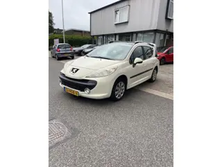 Peugeot 207 SW 1.6 VTi XS Airco,Panorama dak enz. Apk 24-03-2027.