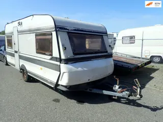 Hobby 495 met kenteken