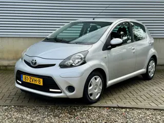 Toyota Aygo 1.0 VVT-i Aspiration automaat [ 1e eig. dealer o.h 38911 km ]