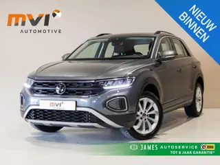 Volkswagen T-Roc 1.0 TSI Life Business / 110pk / Trekhaak / Stoelverwarming / NAP / Dealer onderhoud