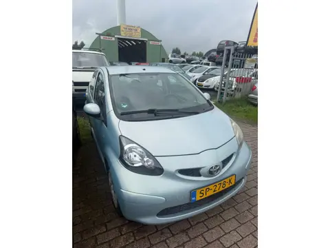 Toyota Aygo 1.0-12V AIRCO ELEK RAMEN ! MEENEEMPRIJS