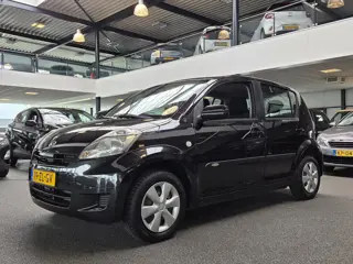 Daihatsu Sirion 2 1.0-12V Premium / Trekhaak / Elek. ramen / CV