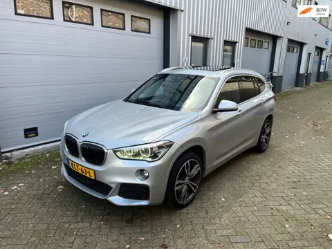 BMW X1 SDrive18d Centennial High Executive! Pano! M-pakket!