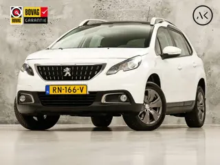 Peugeot 2008 1.2 PureTech Sport (PANORAMADAK, APPLE CARPLAY, NAVIGATIE, GETINT GLAS, LM VELGEN, SPOR