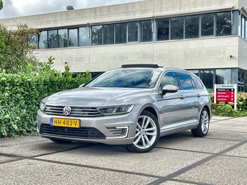Volkswagen Passat Variant 1.4 TSI GTE Highline MEMORY STOELEN|PANO|KEYLESS|ACHTER CAM.|CRUISE CONTRO