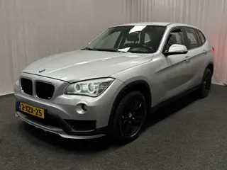 BMW X1 sDrive20i Executive | Automaat | Trekhaak | Navi | Cruise |