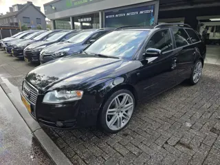 Audi A4 Avant 2.0 TFSI quattro | AUTOMAAT | 3/6 OF 12MND GARANTIE | PANO | ANDROID | STOELVERWARMING