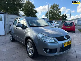 Suzuki SX4 1.6 Exclusive|Climate|Trekhaak|Keyless|16"LM