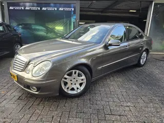 Mercedes-Benz E-klasse 230 Elegance | NIEUWE APK | AIRCO | CRUISE | LMV | TREKHAAK | MOOIE AUTO |