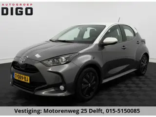Toyota Yaris 1.5 HYBRID BI-TONE GARANTIE TOT 03-2033! . ADAPTIEVE CRUISE CONTROL . APPLE CARPLAY & A