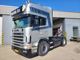 Scania R164-580 V8 full restored Topline manual retarder steel/air topcondition