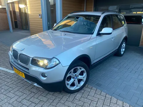 BMW X3 2.0i | Xenon| Trekhaak| Stoelverw. (bj 2010)