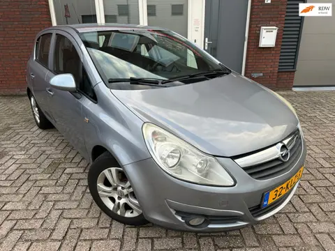 Opel Corsa 1.2-16V Enjoy / Airco / Cruise / 5DRS / LM / NAP