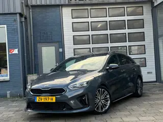 Kia ProCeed 1.4 T-GDI GT-PlusLine | Clima | Camera | Pano | Automaat | N.A.P