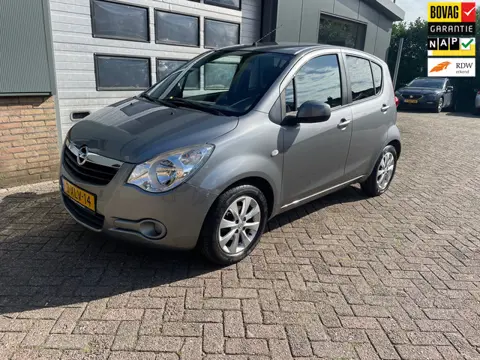 Opel Agila 1.0 Berlin