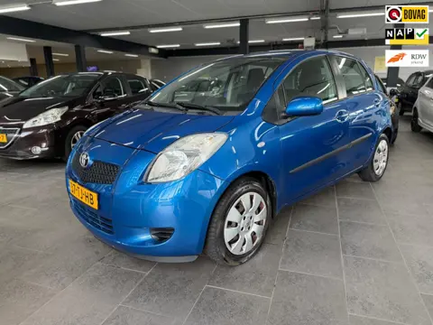 Toyota Yaris 1.3 VVTi Sol MMT automaat 5-deurs airco elektrische ramen+spiegels trekhaak