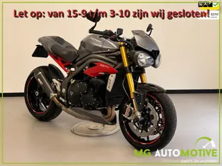 Triumph Speed Triple R | ABS | SC Project | Carbon | Historie | Roadlock