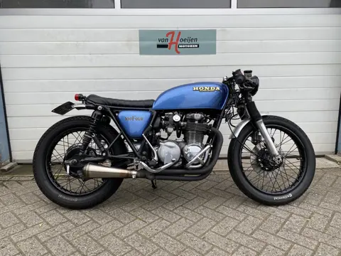 Honda CB550F CUSTOM (bj 1976)