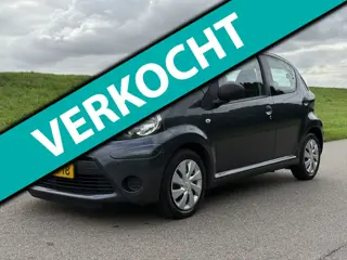 Toyota Aygo 1.0 VVT-i Now | 5DR | Airco | NAP | Elek. ramen