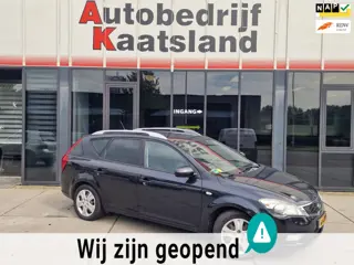 Kia Cee'd 1.4 CVVT Seven Business - Navi - Clima - Cruise -