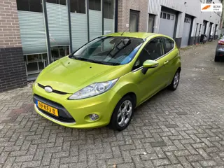Ford Fiesta 1.6 TDCi Titanium! Airco! Euro 5! 229 DKM NAP!