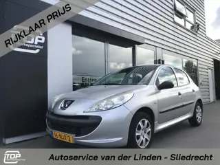 Peugeot 206 + 1.1 XR