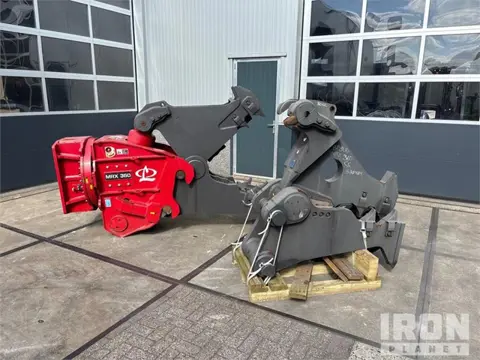 LaBounty MRX 360 Rotating Demolition Multi Processor (Unuse