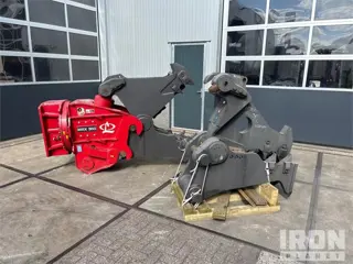 LaBounty MRX 360 Rotating Demolition Multi Processor (Unuse
