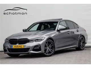 BMW 3-serie 320i High Executive M-Sport, Leder, Schuifdak, Head-up 2020