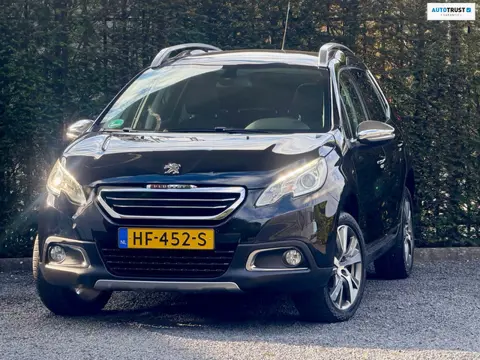 Peugeot 2008 1.2 PureTech 110 PK | CRUISE | OH HIST. | RIJKLAAR!