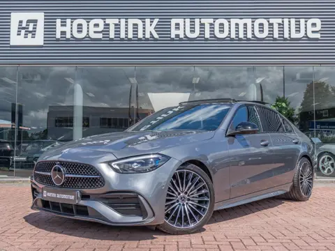 Mercedes-Benz C-klasse 300 AMG Line | Pano | Ambiente | Night