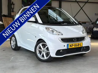Smart Fortwo coupé 1.0 mhd Edition White Airco Panorama Dealer. O.H