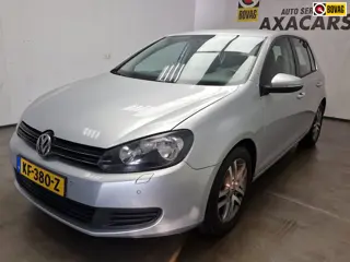 Volkswagen Golf 1.4 TSI Trendline AUTOMAAT ! NAVIGATIE ! AIRCO ! NIEUWE APK !