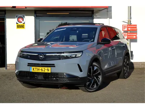 Opel Grandland 145 Pk, Turbo Hybrid GS Automaat, Open Dak, Head Up, Keyless, Focal, 360 Camera, etc 