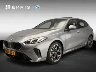 BMW 1 Serie 5-deurs 120 | M-Sportpakket | LED | Navigatie | Panoramadak | Sportstoelen | DAB | Alu 1