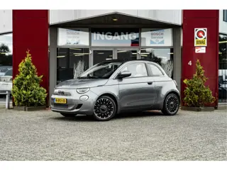 Fiat 500C La Prima 42 kWh | ACC | Apple Carplay/Android Auto